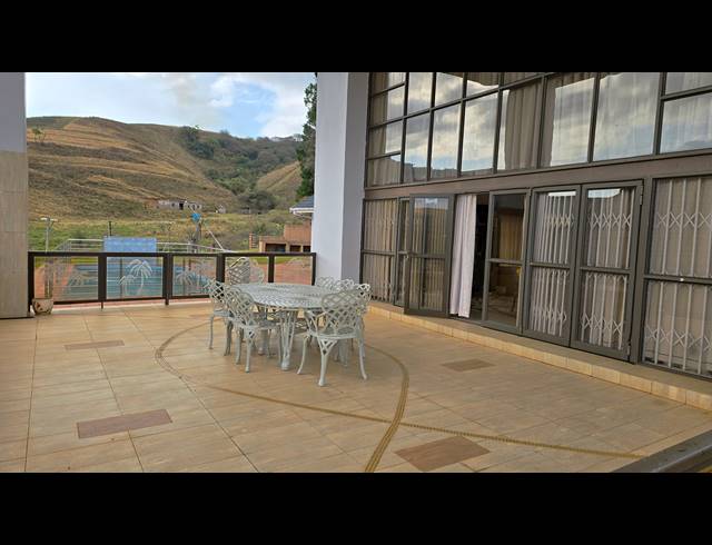 40HA FARM FOR SALE IN BYRNE